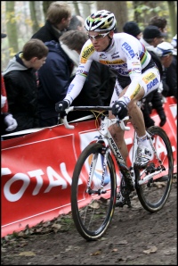 Zdenek Stybar at Cyclo-cross Gavere in 2010 (photo by Flickr user Peter Huys)